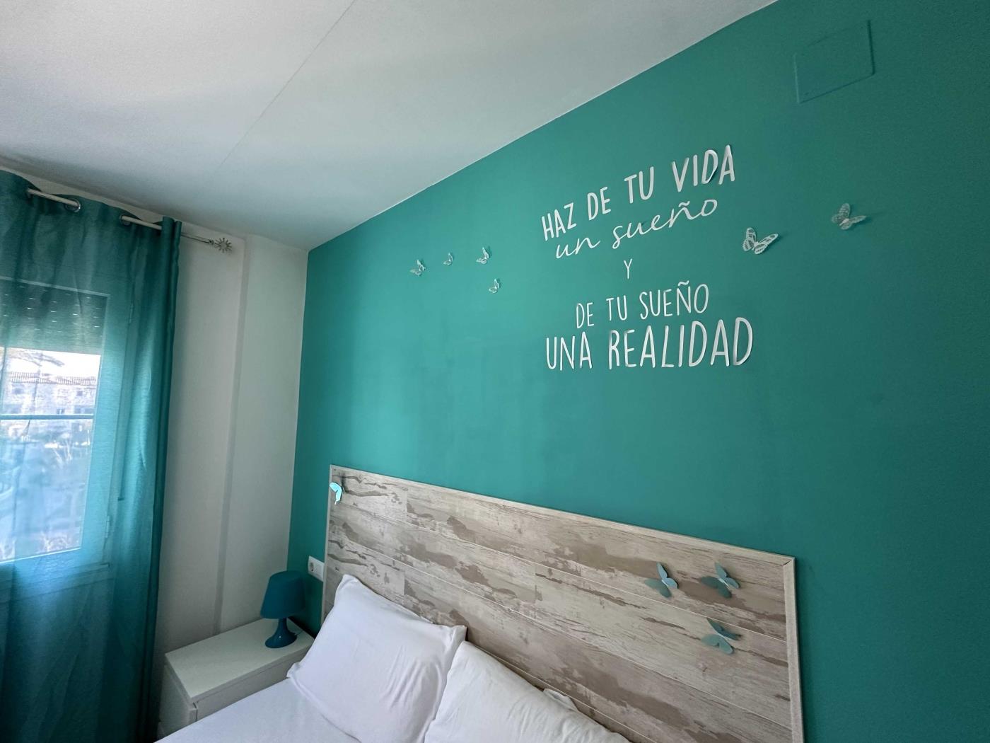 Ref 18c. 2 BEDROOM APARTMENT FIRST FLOOR in Chiclana de la Frontera